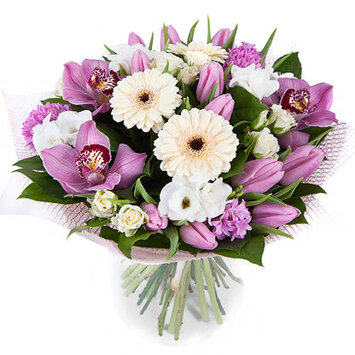 Яркий наряд