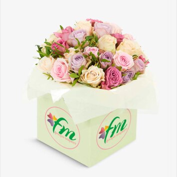 29 роз в боксе