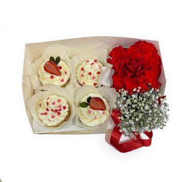 Набор капкейков с французской розой  (по предзаказу )